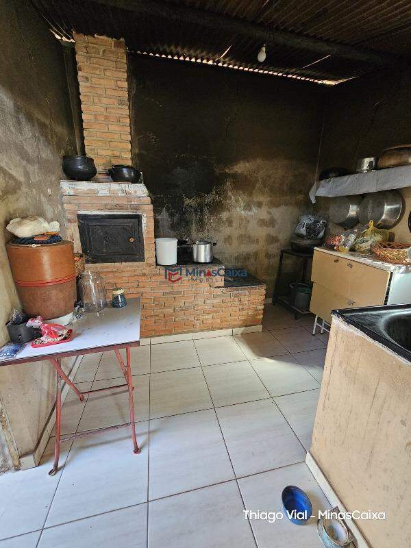 Chácara à venda com 4 quartos, 160m² - Foto 19