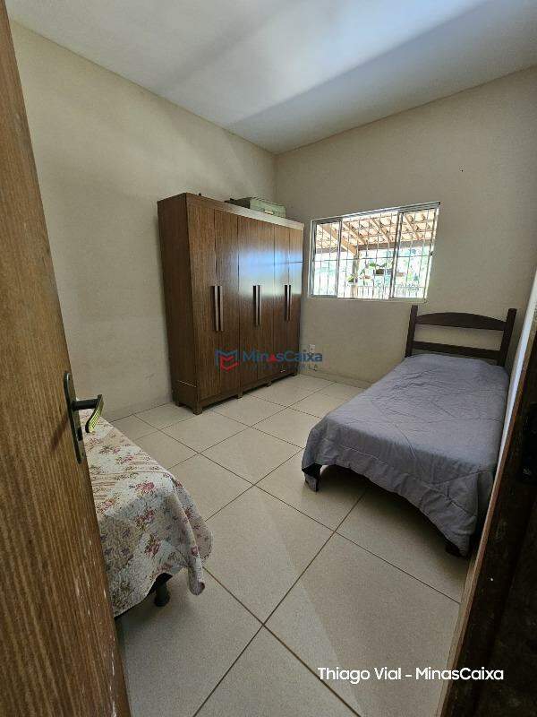 Chácara à venda com 4 quartos, 160m² - Foto 15