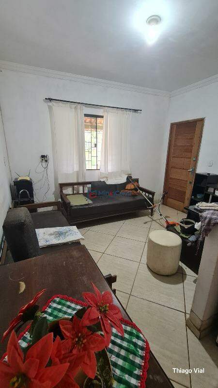 Chácara à venda com 3 quartos, 300m² - Foto 11