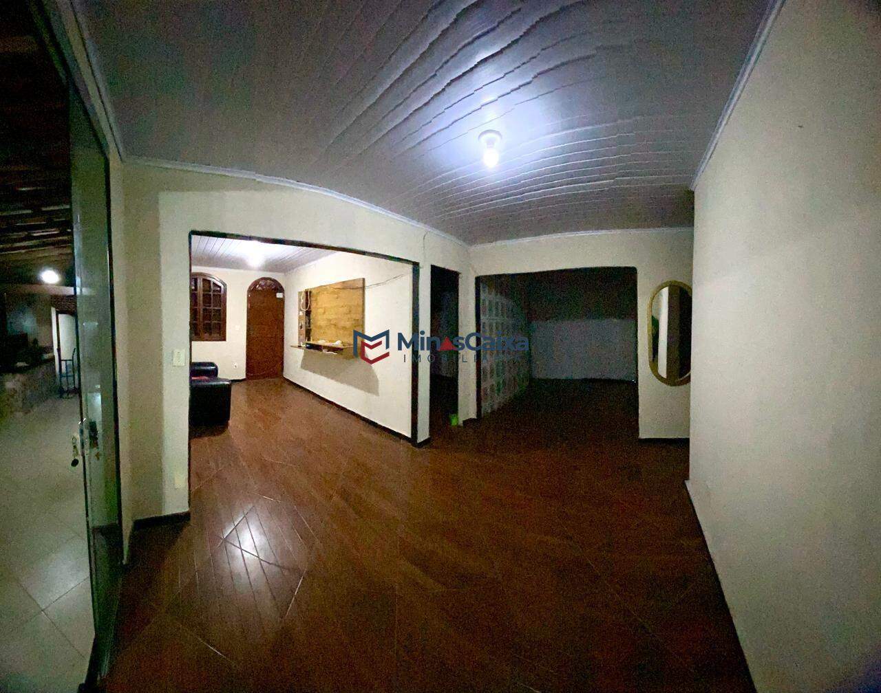 Casa à venda com 7 quartos, 300m² - Foto 7