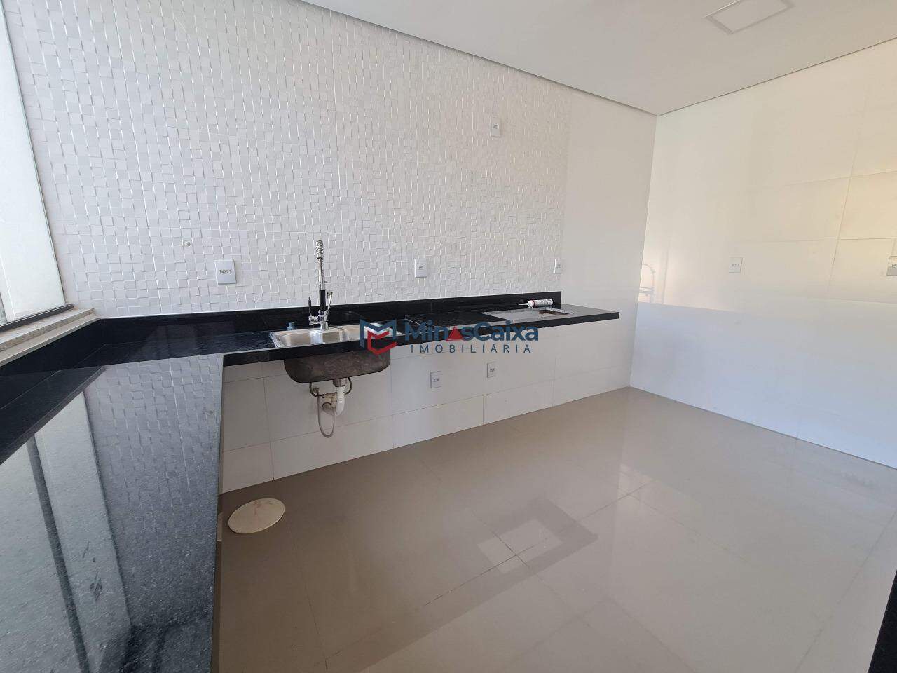 Cobertura para alugar com 4 quartos, 180m² - Foto 16