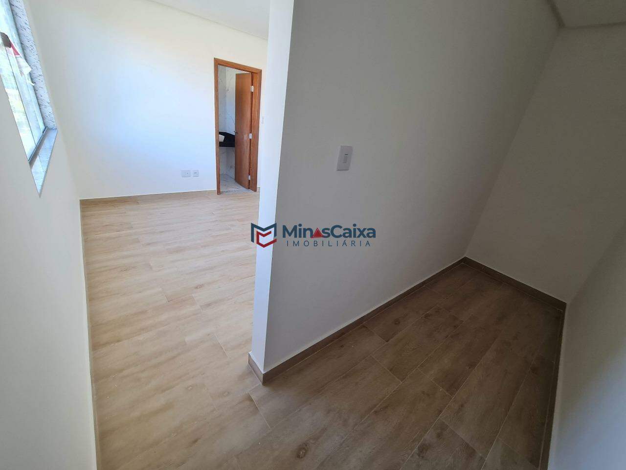 Cobertura para alugar com 4 quartos, 180m² - Foto 2