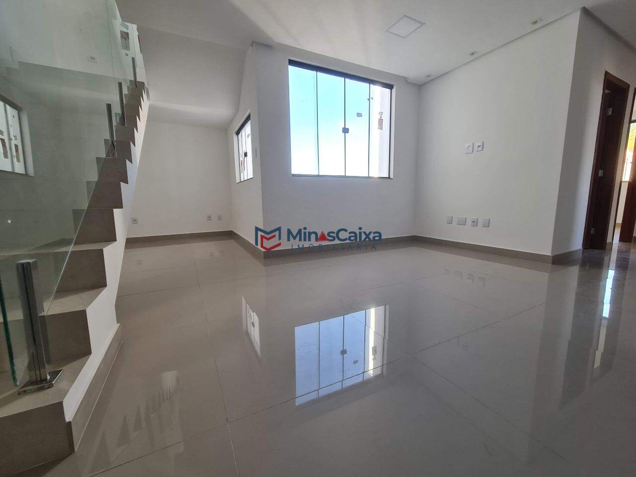 Cobertura para alugar com 4 quartos, 180m² - Foto 4