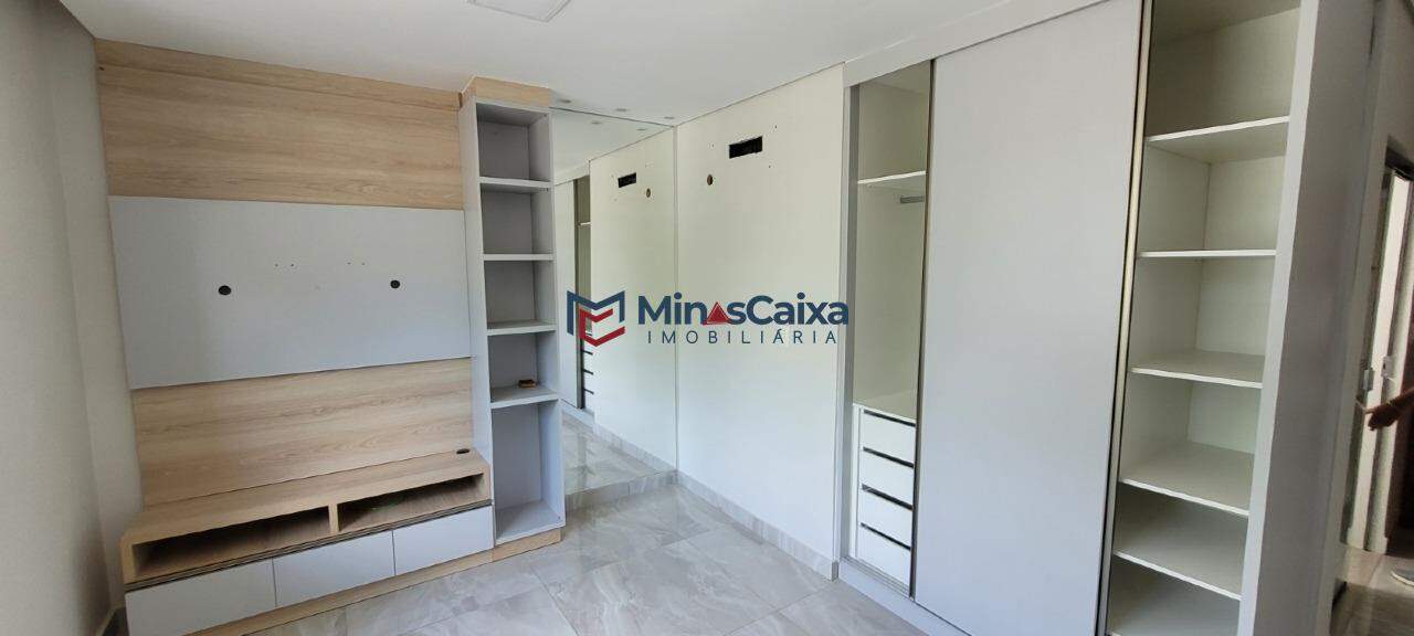 Casa à venda com 3 quartos, 198m² - Foto 24