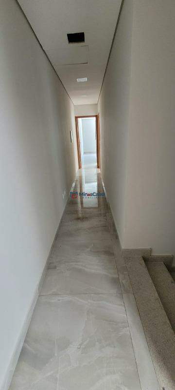 Casa à venda com 3 quartos, 198m² - Foto 15