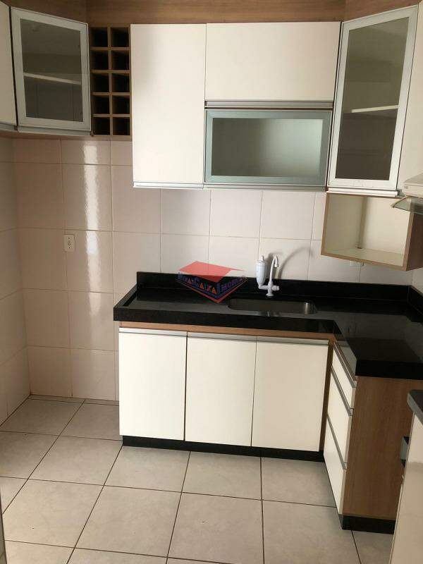 Apartamento à venda com 3 quartos, 70m² - Foto 15