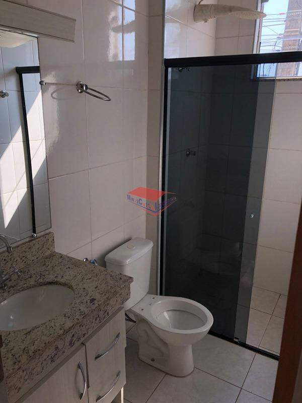 Apartamento à venda com 3 quartos, 70m² - Foto 11