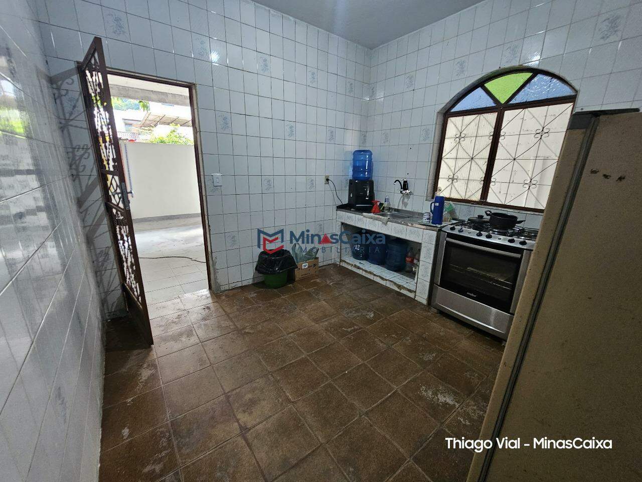 Casa à venda com 3 quartos, 180m² - Foto 6