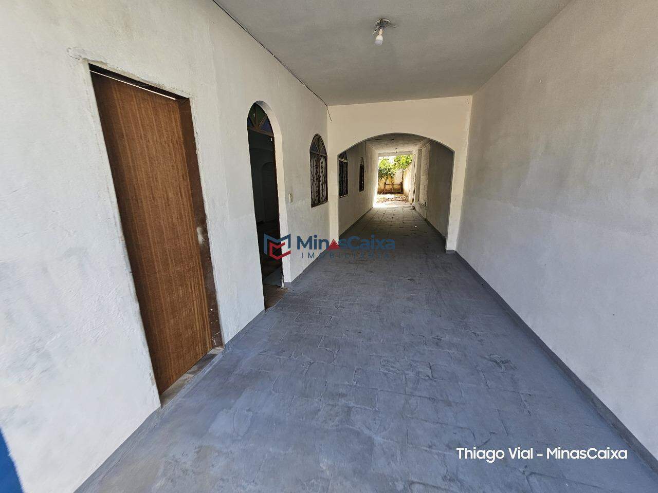 Casa à venda com 3 quartos, 180m² - Foto 9