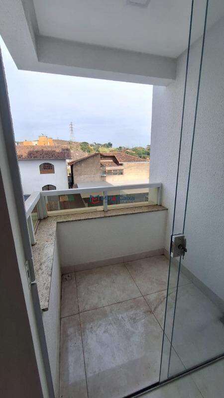 Apartamento à venda com 2 quartos, 66m² - Foto 9