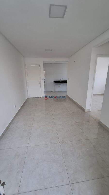 Apartamento à venda com 2 quartos, 66m² - Foto 6