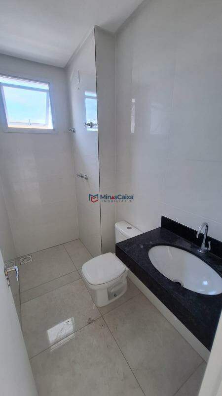 Apartamento à venda com 2 quartos, 66m² - Foto 11