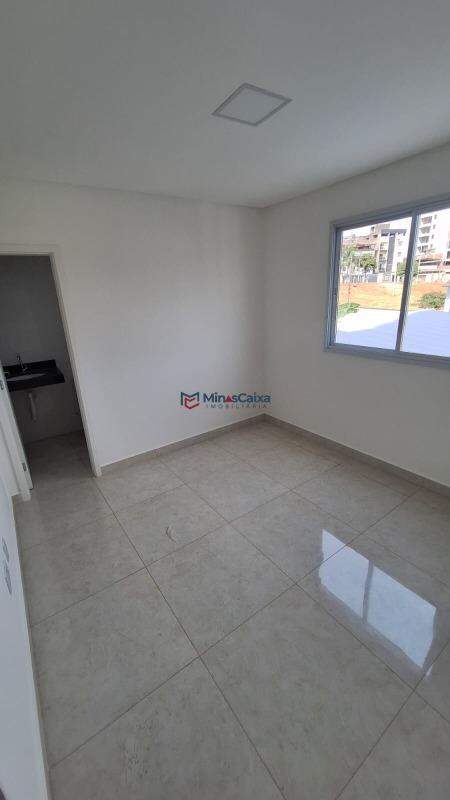 Apartamento à venda com 2 quartos, 66m² - Foto 10