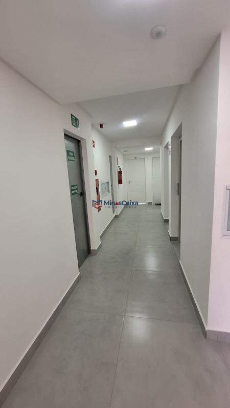 Apartamento à venda com 2 quartos, 66m² - Foto 12