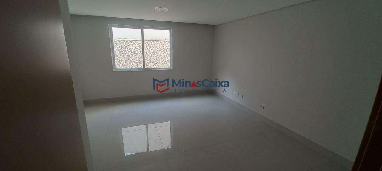 Apartamento à venda com 3 quartos, 212m² - Foto 13