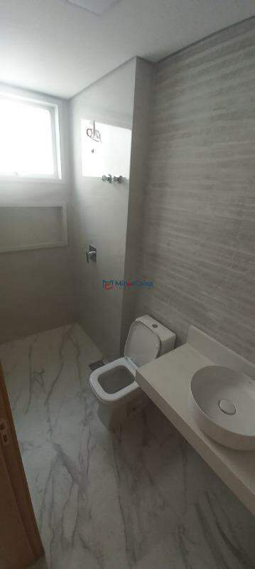 Apartamento à venda com 3 quartos, 212m² - Foto 15