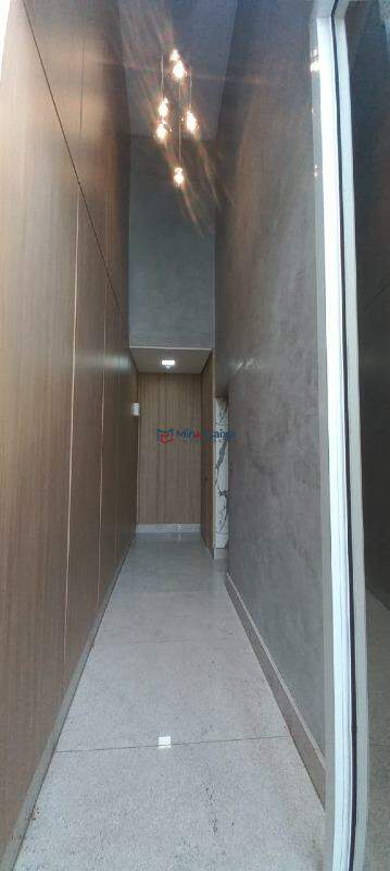 Apartamento à venda com 3 quartos, 212m² - Foto 2