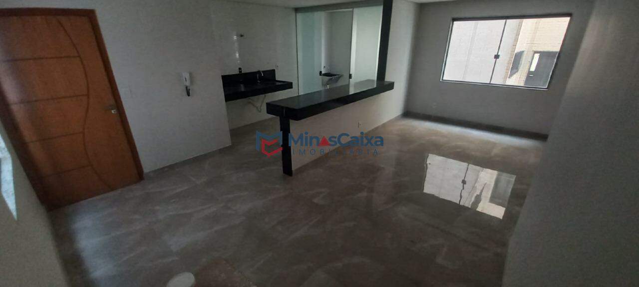 Apartamento à venda com 3 quartos, 88m² - Foto 1