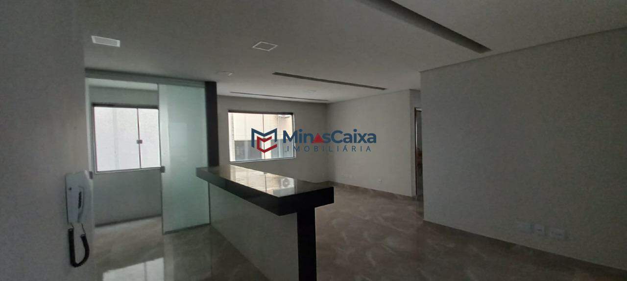 Apartamento à venda com 3 quartos, 88m² - Foto 3