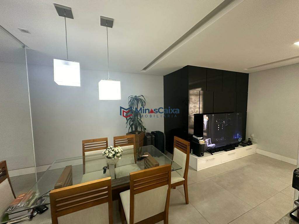 Casa à venda com 2 quartos, 91m² - Foto 3