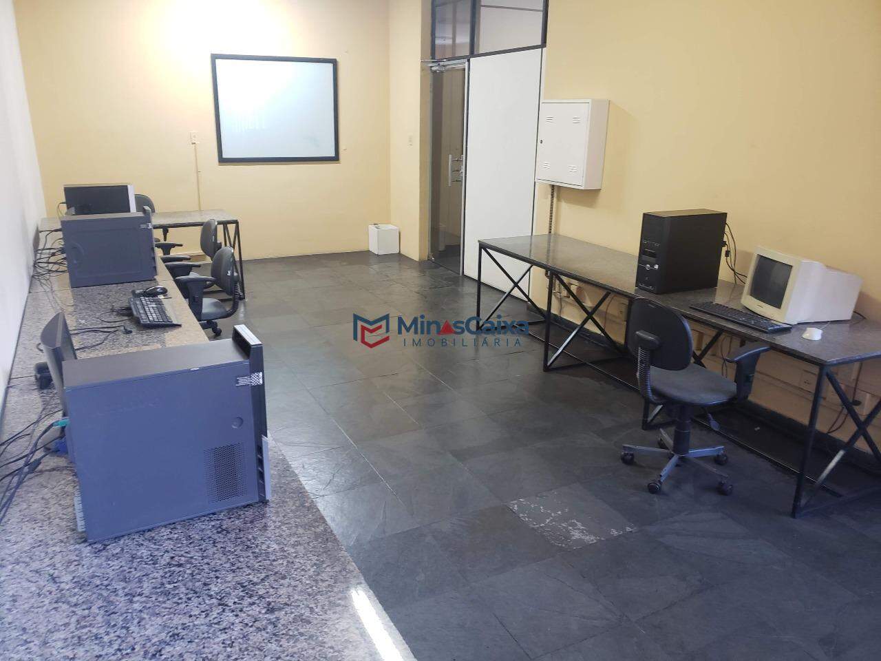 Conjunto Comercial-Sala à venda com 1 quarto, 500m² - Foto 20