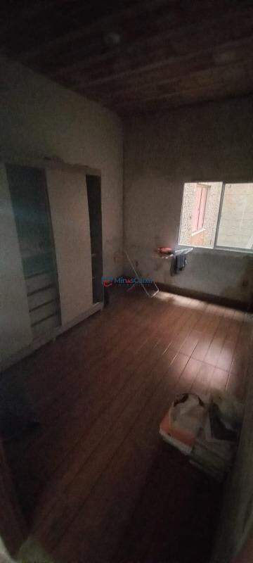 Casa à venda com 3 quartos, 300m² - Foto 13