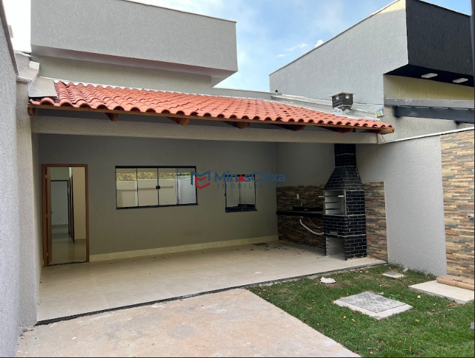 Casa à venda com 2 quartos, 85m² - Foto 2