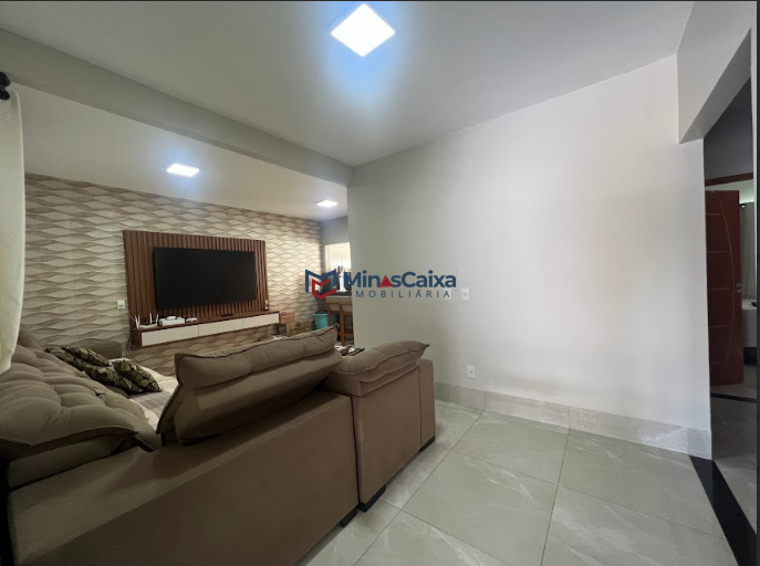 Casa à venda com 3 quartos, 220m² - Foto 6