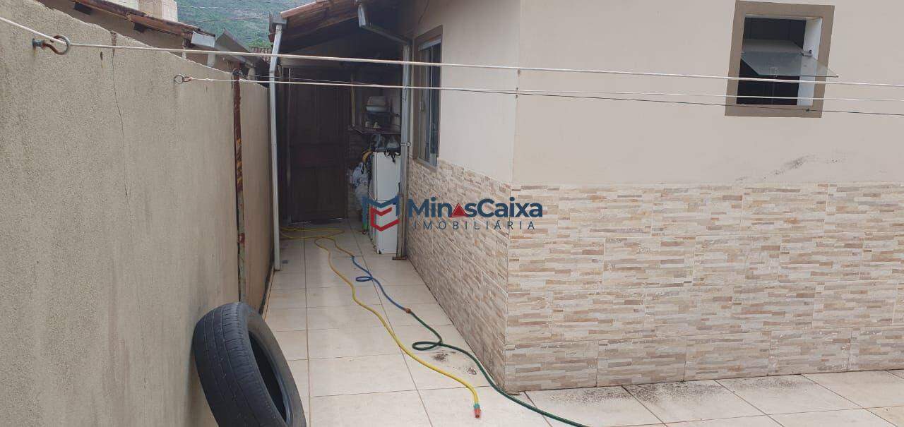 Casa à venda com 2 quartos, 82m² - Foto 9