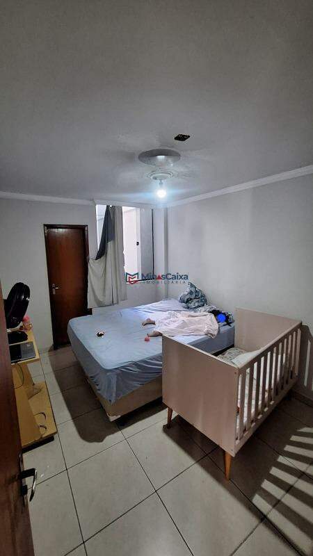 Apartamento à venda com 3 quartos, 101m² - Foto 7