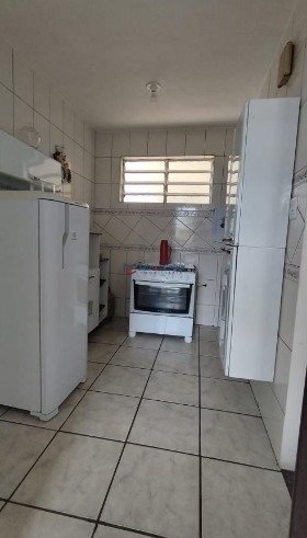 Apartamento à venda com 3 quartos, 60m² - Foto 6