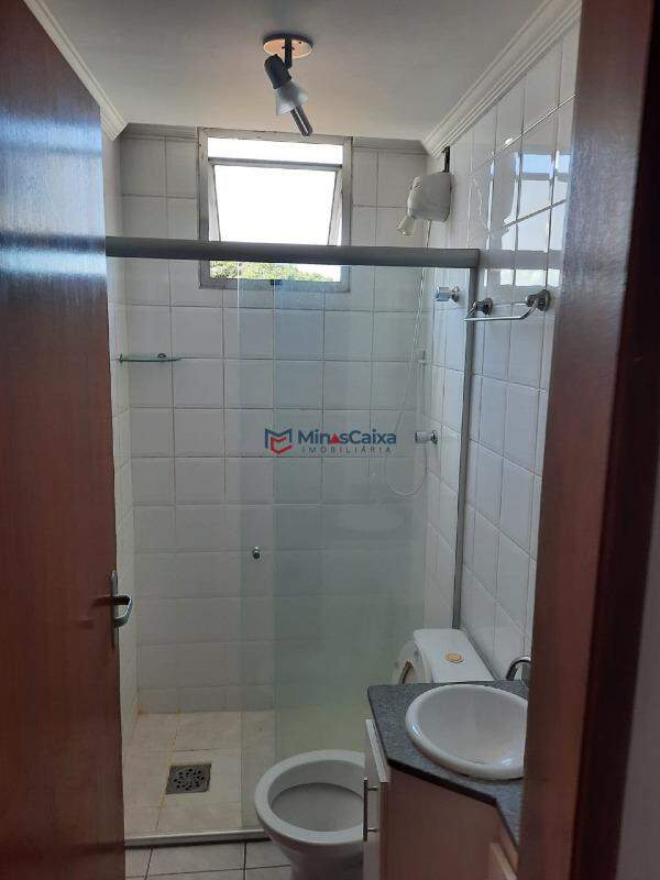 Apartamento à venda com 3 quartos, 81m² - Foto 13