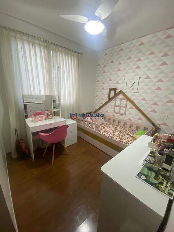 Apartamento à venda com 3 quartos, 117m² - Foto 11