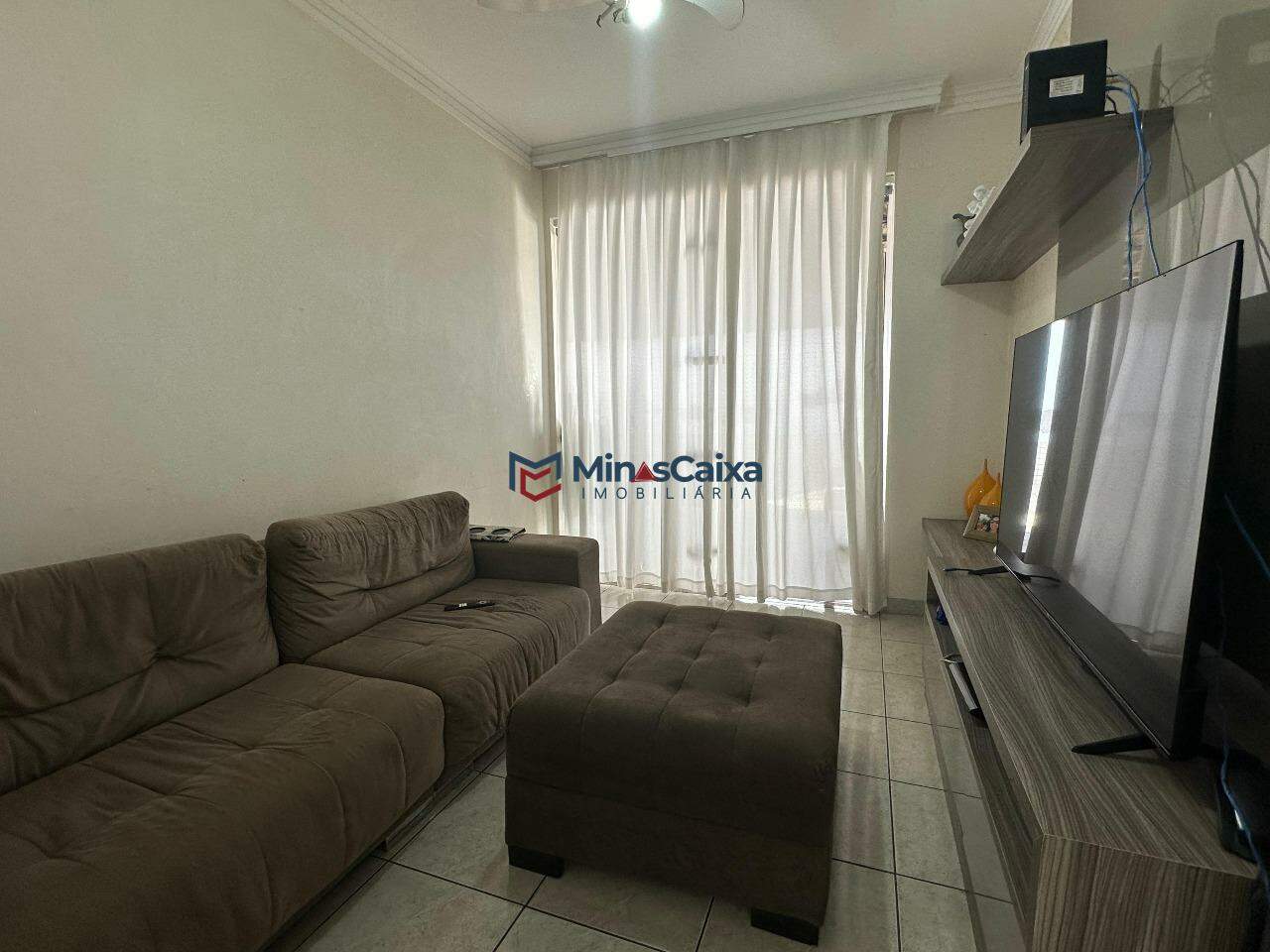 Casa à venda com 3 quartos, 300m² - Foto 5