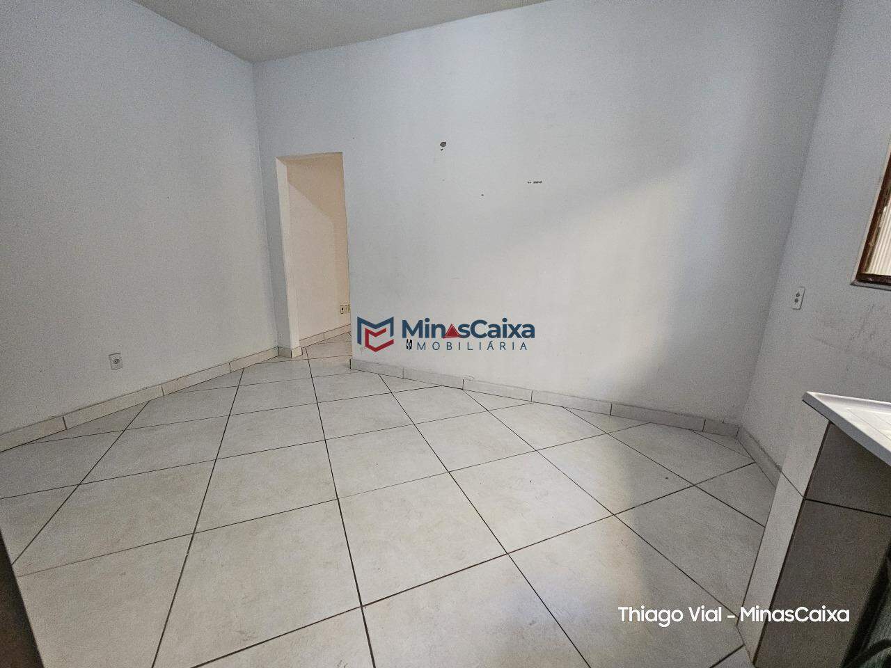 Casa à venda com 5 quartos, 150m² - Foto 12