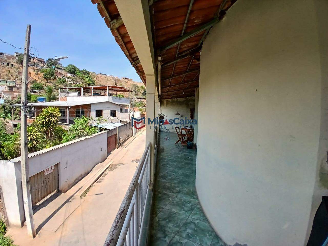 Casa à venda com 2 quartos, 130m² - Foto 9