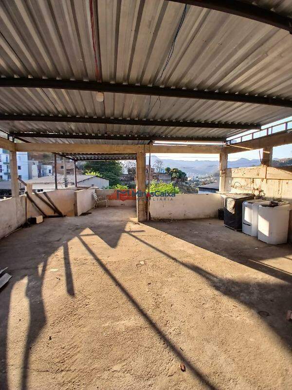 Casa à venda com 2 quartos, 105m² - Foto 15