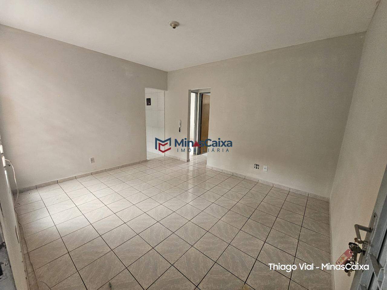 Apartamento à venda com 2 quartos, 42m² - Foto 5