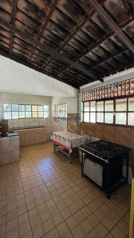 Chácara à venda com 3 quartos, 5300m² - Foto 18