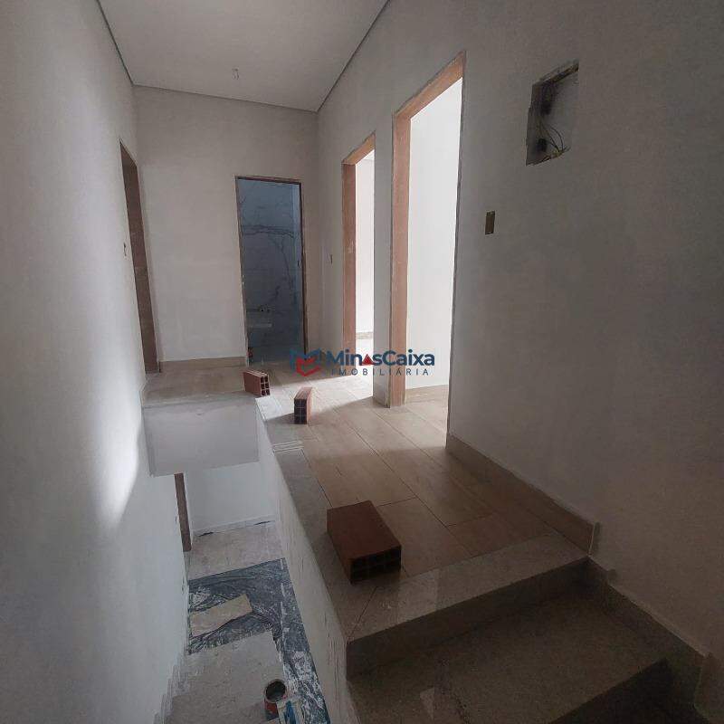 Casa à venda com 3 quartos, 150m² - Foto 6