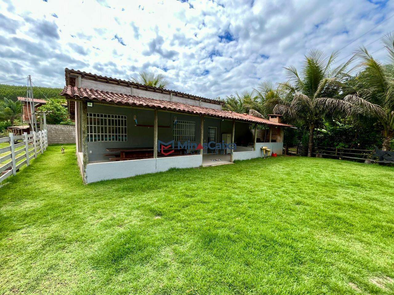 Chácara à venda com 2 quartos, 2000m² - Foto 3