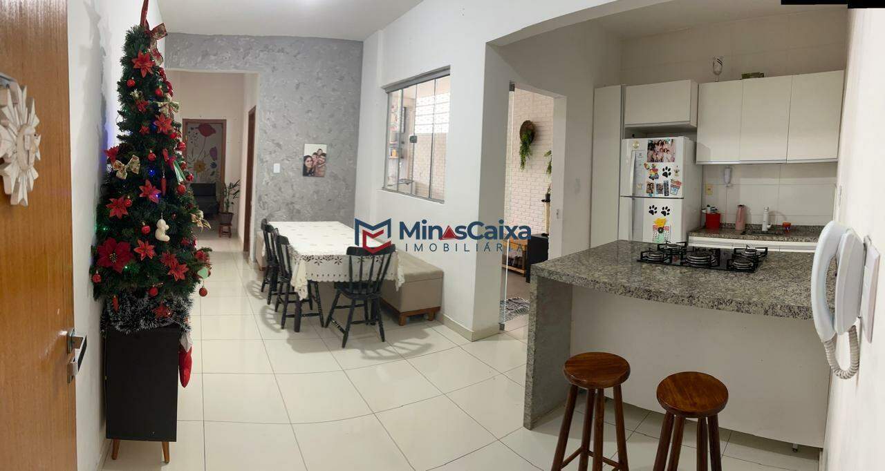 Apartamento à venda com 3 quartos, 125m² - Foto 1