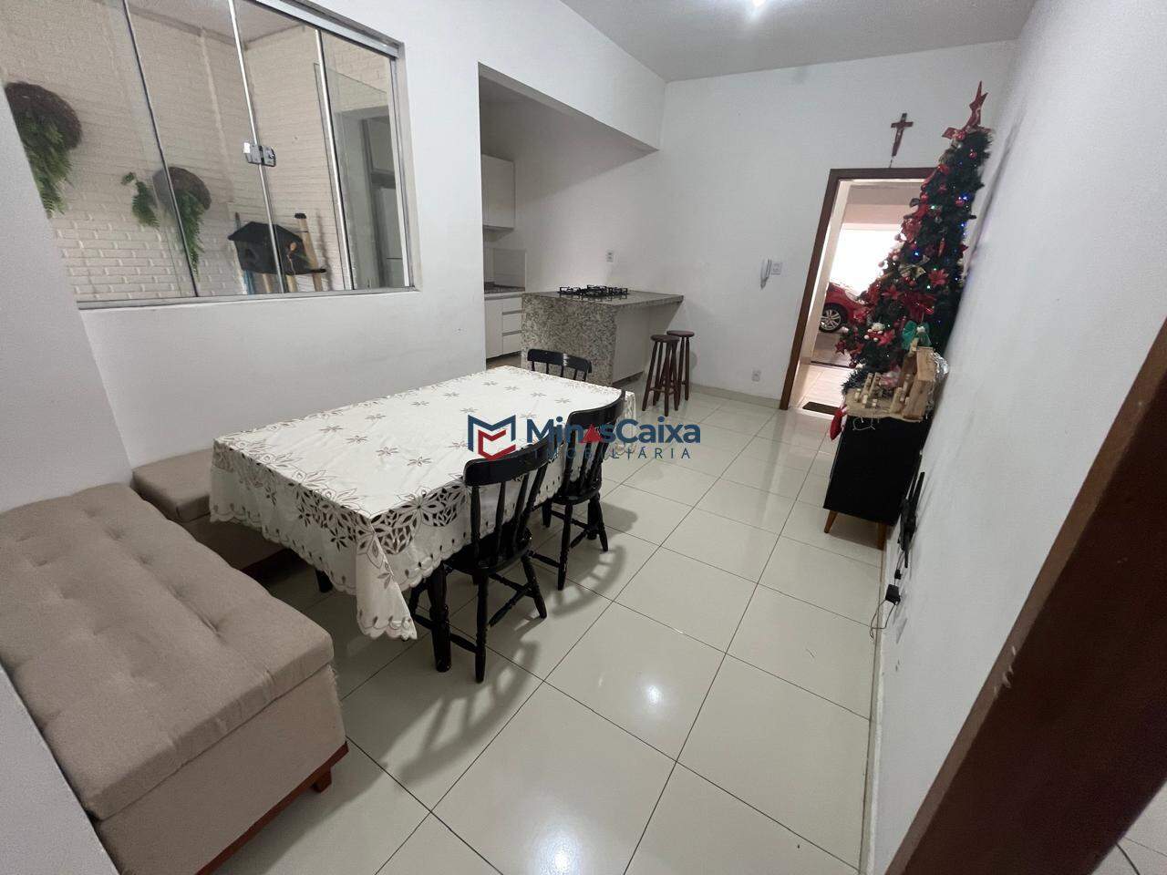 Apartamento à venda com 3 quartos, 125m² - Foto 3