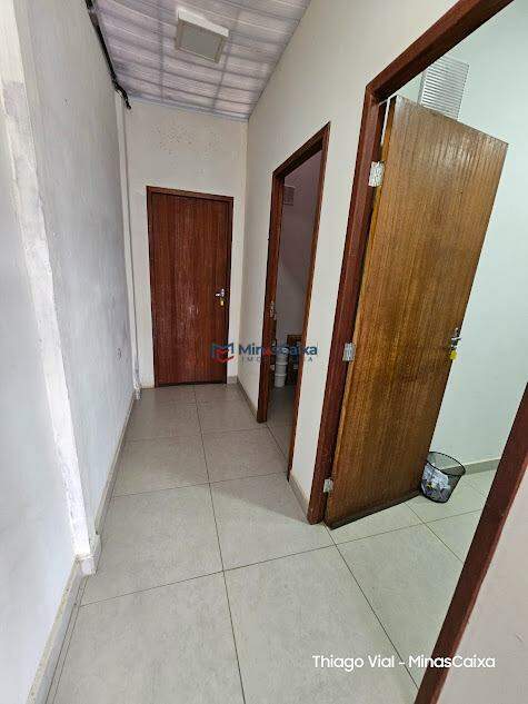 Sítio à venda com 5 quartos, 10000m² - Foto 15