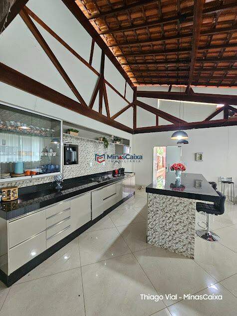 Sítio à venda com 5 quartos, 10000m² - Foto 9