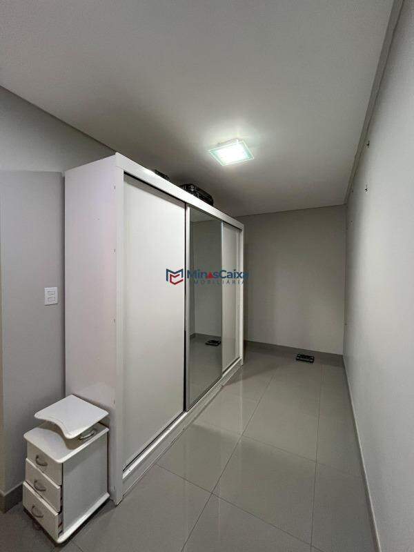 Casa à venda com 3 quartos, 200m² - Foto 10