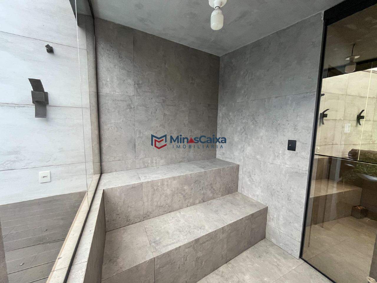 Casa à venda com 3 quartos, 200m² - Foto 25