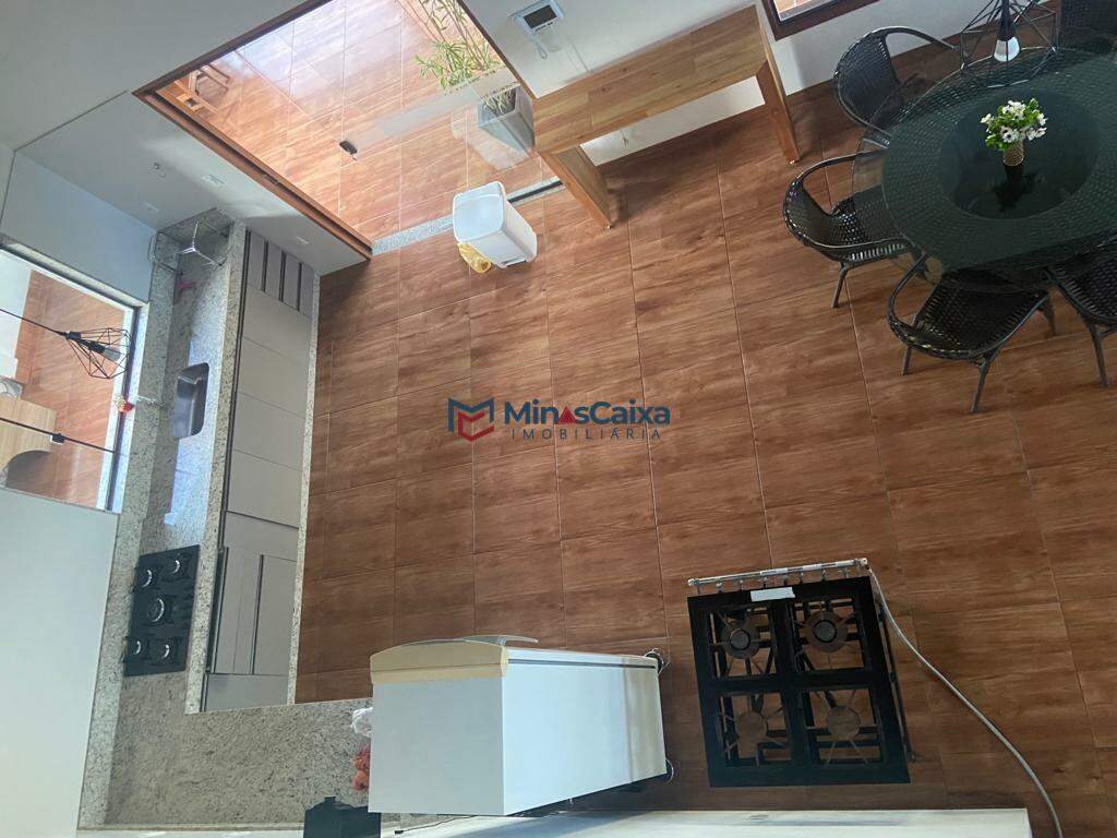 Sítio à venda com 4 quartos, 245m² - Foto 6