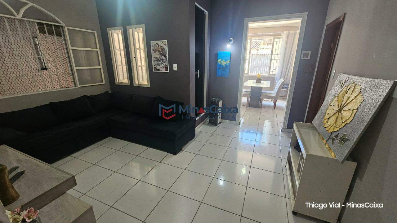 Casa à venda com 3 quartos, 188m² - Foto 4