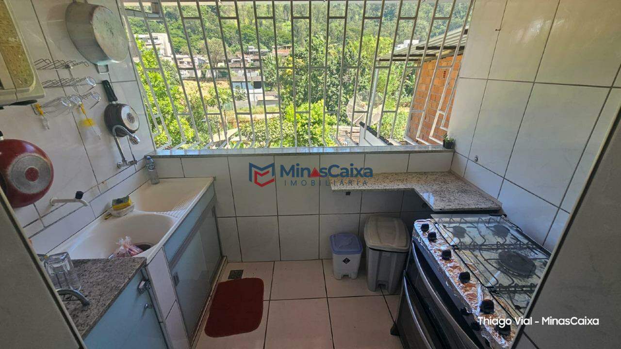 Casa à venda com 3 quartos, 188m² - Foto 9